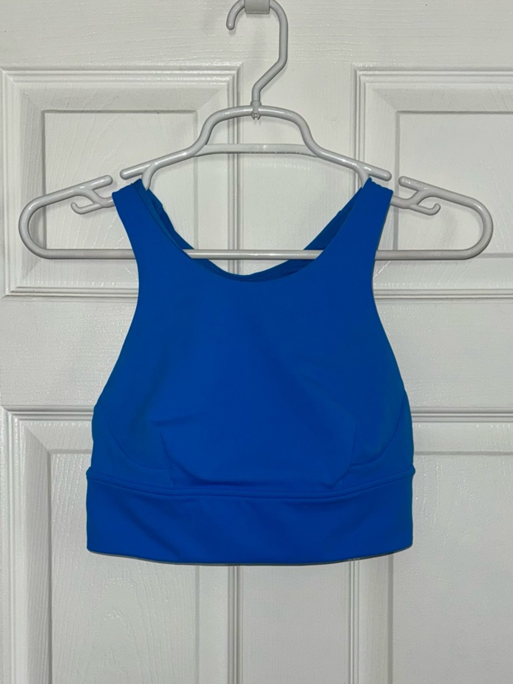 Lululemon Women's High-Neck Sports Bra